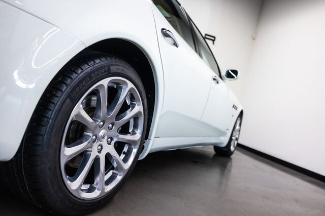 MASERATI Quattroporte  4.2 Executive GT Btw auto, Fiscale
