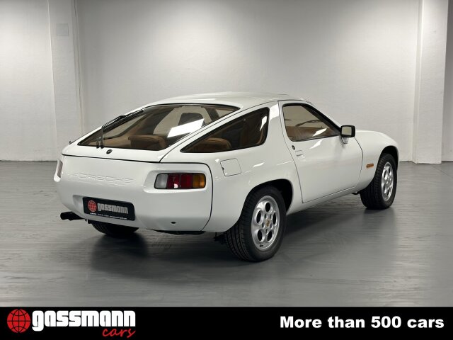 Porsche 928 Coupe Urversion 5-Gang 