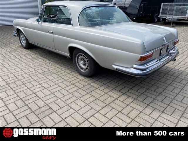 Mercedes Benz 280 SE 3.5 Coupe W111 