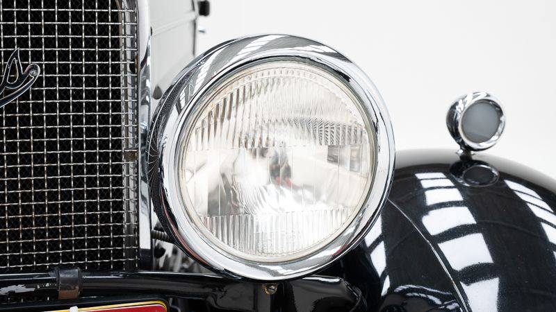 Peerless Six Model 61 \'29 