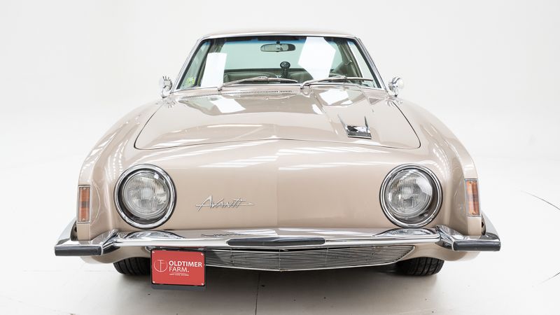 Studebaker  Avanti R2 Supercharged \'63 
