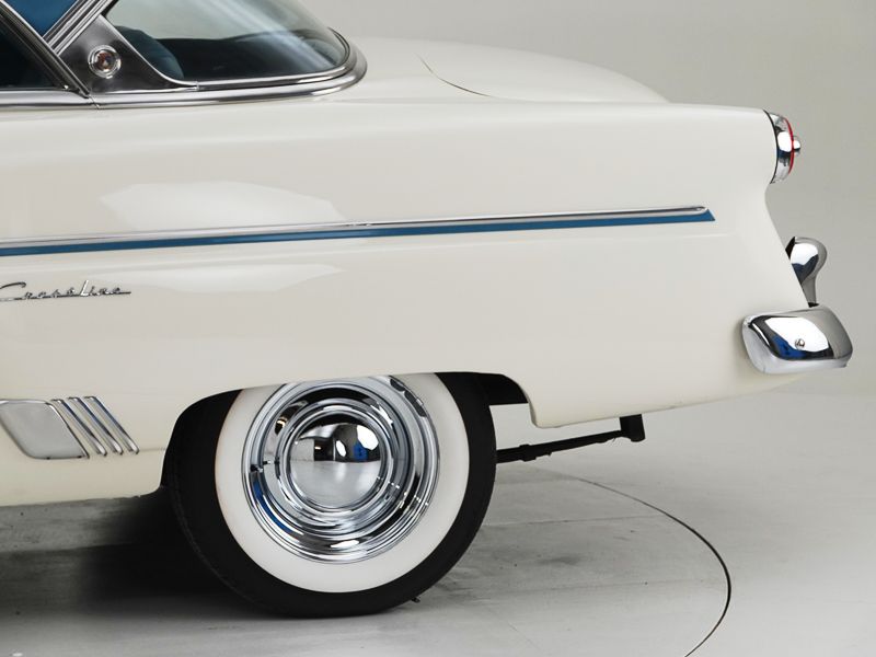 Ford Victoria Crestline V8 \'54 