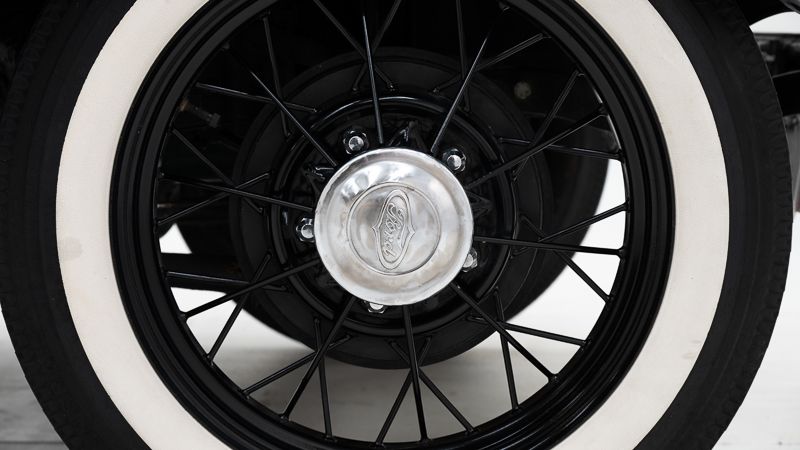 Ford Model Y 8 HP Tudor \'32 