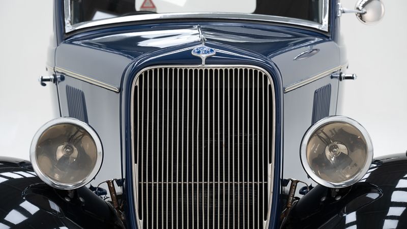 Ford Model Y 8 HP Tudor \'32 