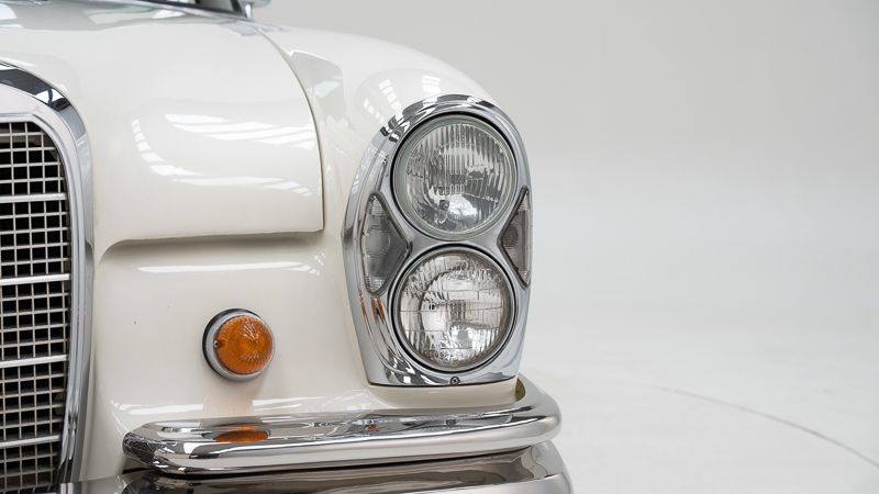 Mercedes Benz 280 SE \'68 