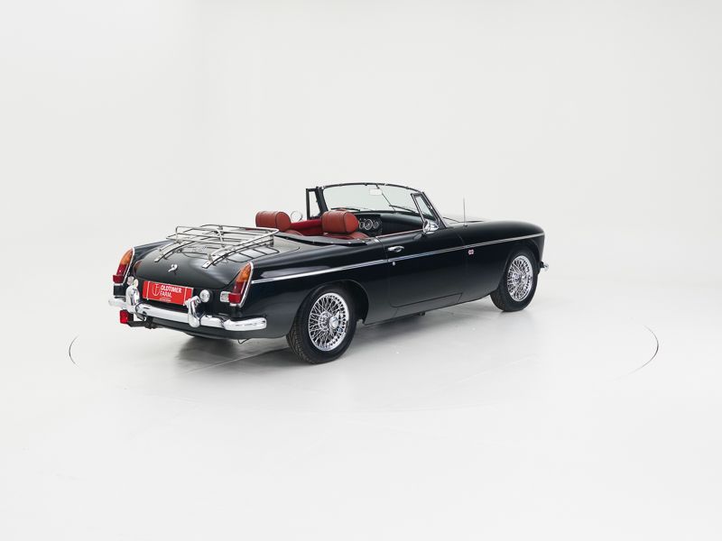 MG B \'68 