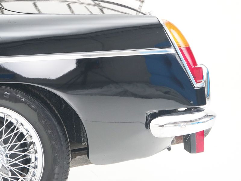 MG B \'68 