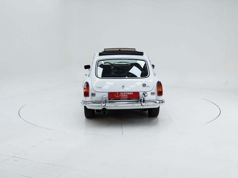MG B GT V8 \'74 