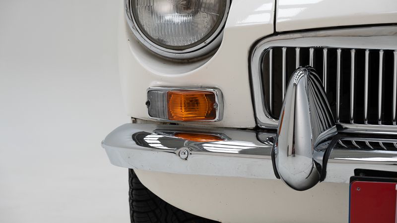 MG B \'67 