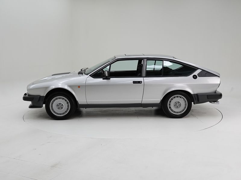 Alfa Romeo GTV 6 \'82 