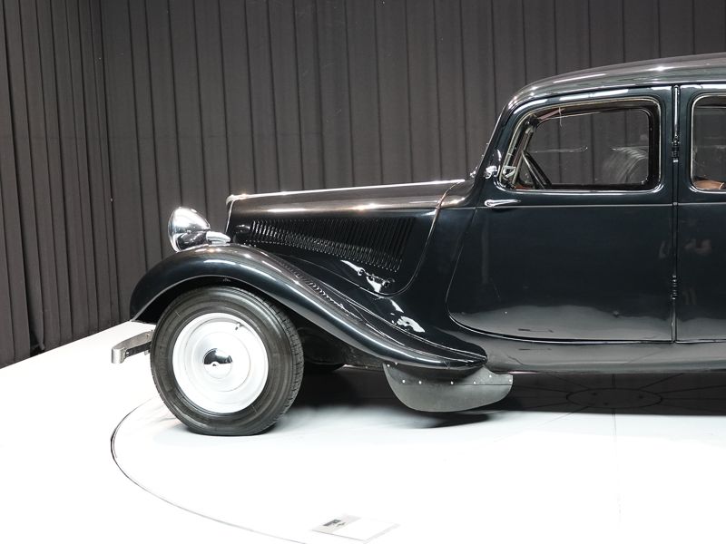 Citroen Traction Avant \'light fifteen \'47 