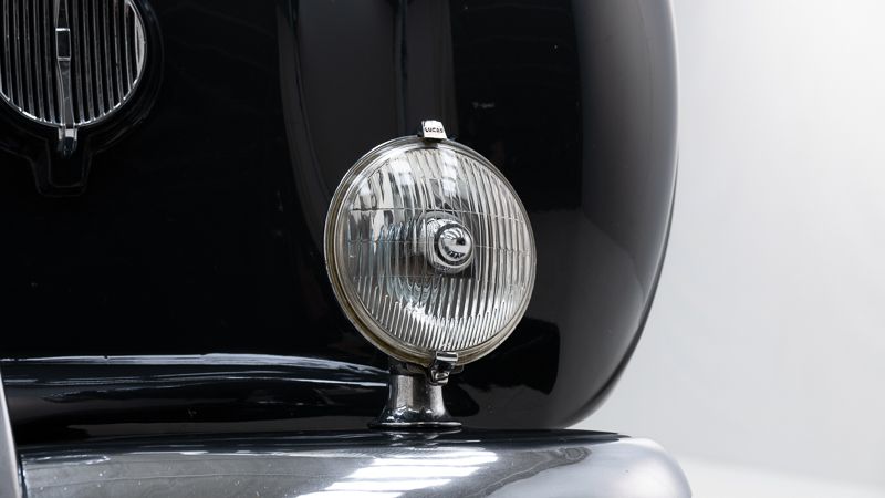 Bentley MK6 Saloon by James Young \'48 