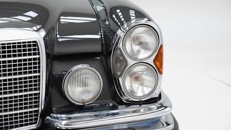 Mercedes Benz 280 SE 3.5 \'70 