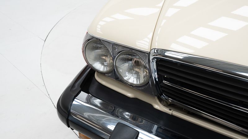 Mercedes Benz 380 SL + hardtop \'82 