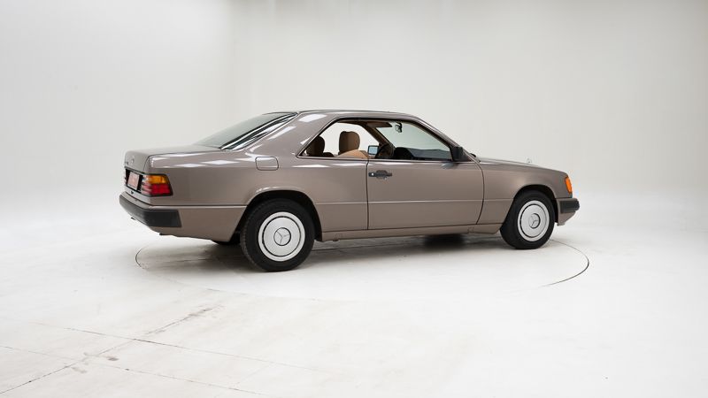 Mercedes Benz 230 CE \'88 