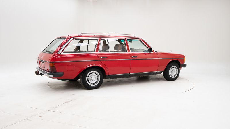 Mercedes Benz W123 300 TD \'80 