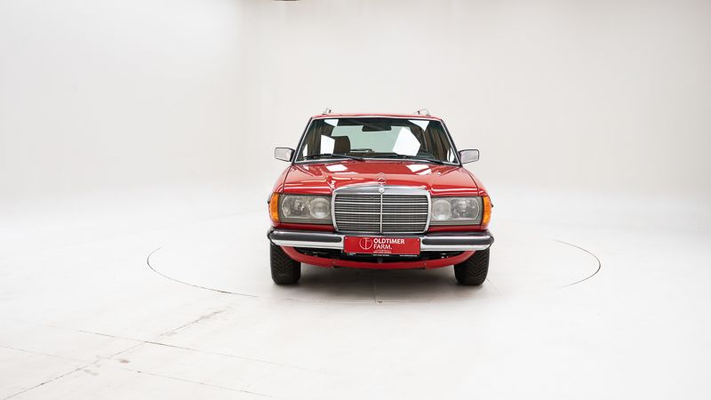 Mercedes Benz W123 300 TD \'80 