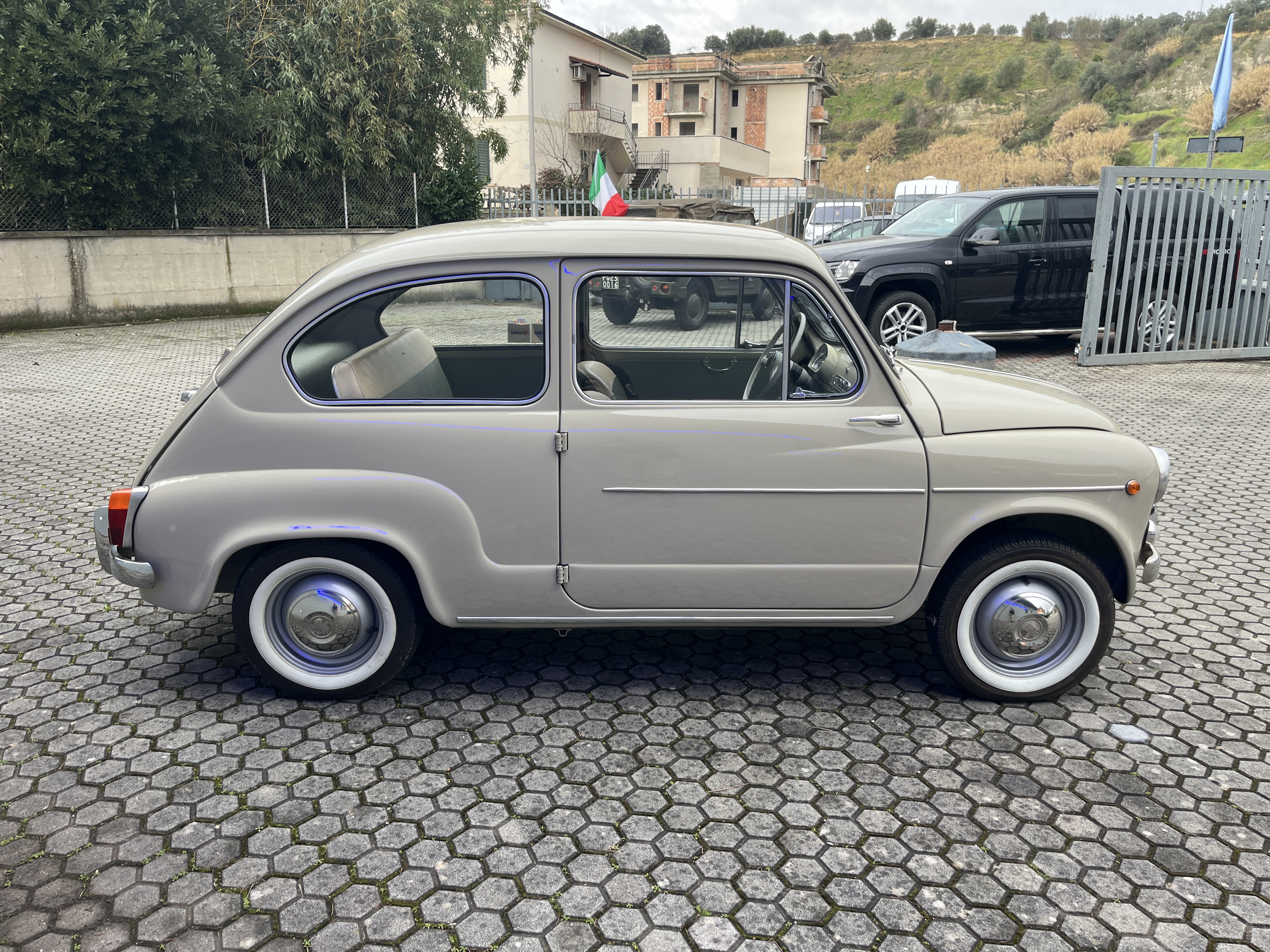 FIAT 600 D