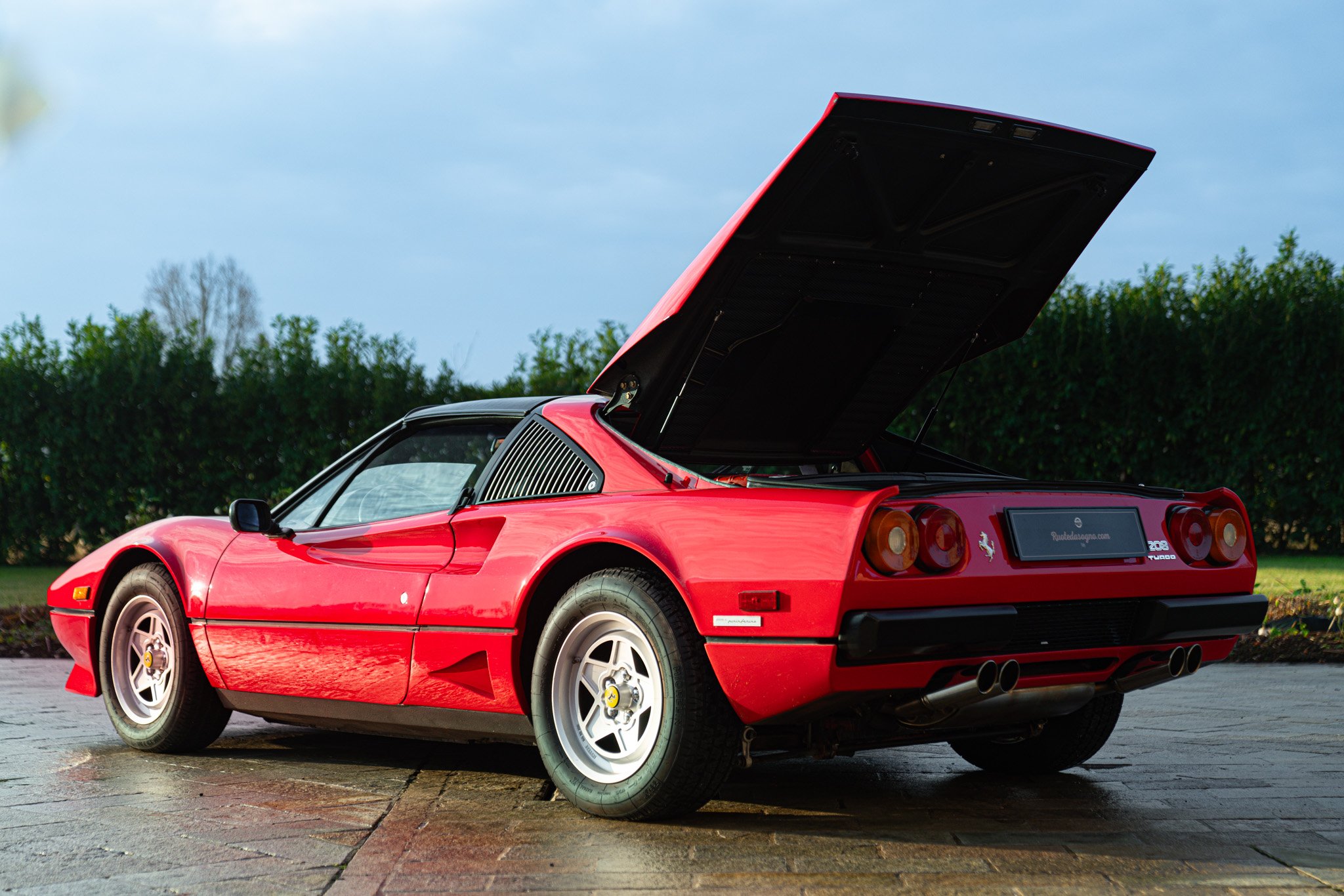 Ferrari FERRARI 208 GTS TURBO 