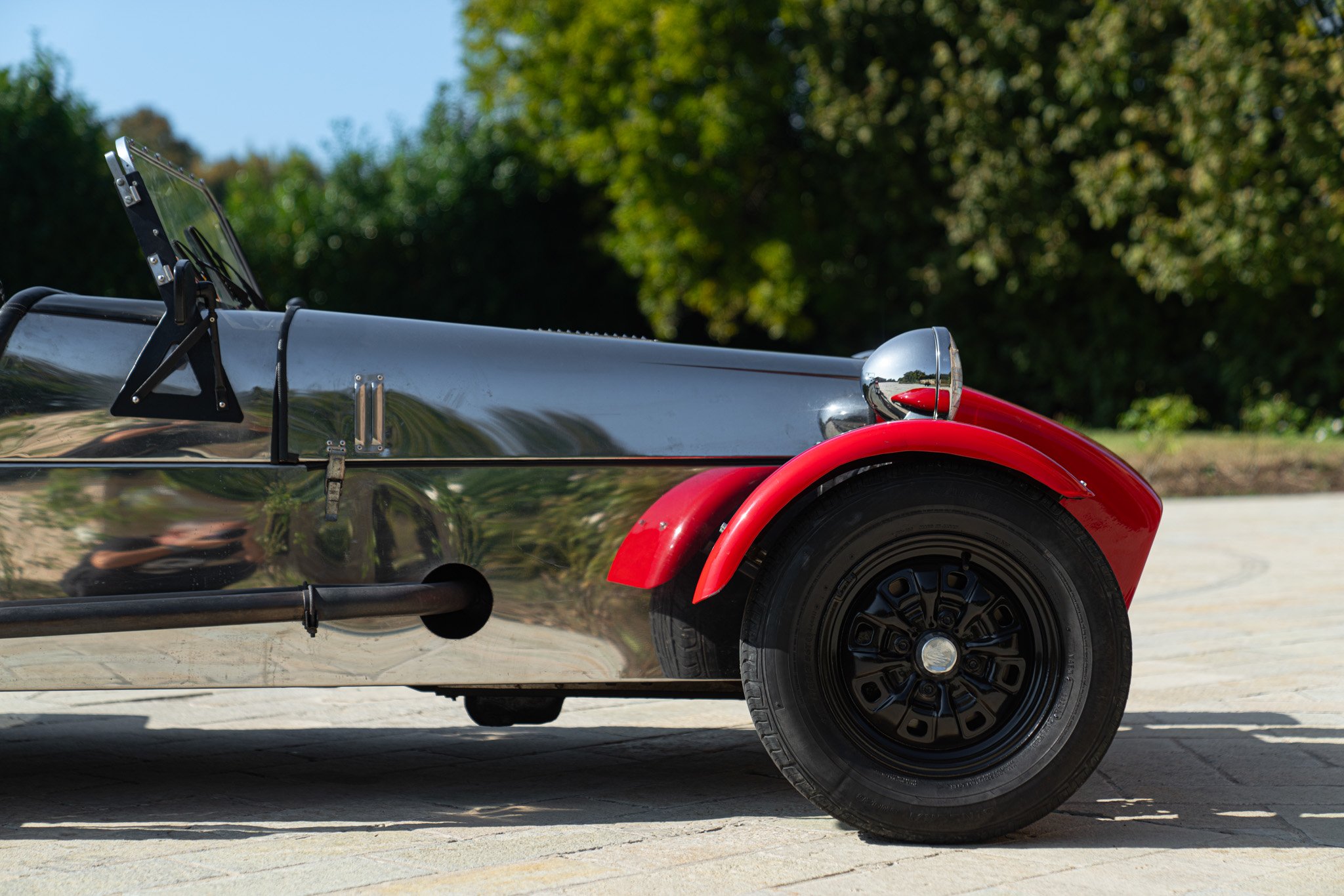 Robin Hood Engineering S7 