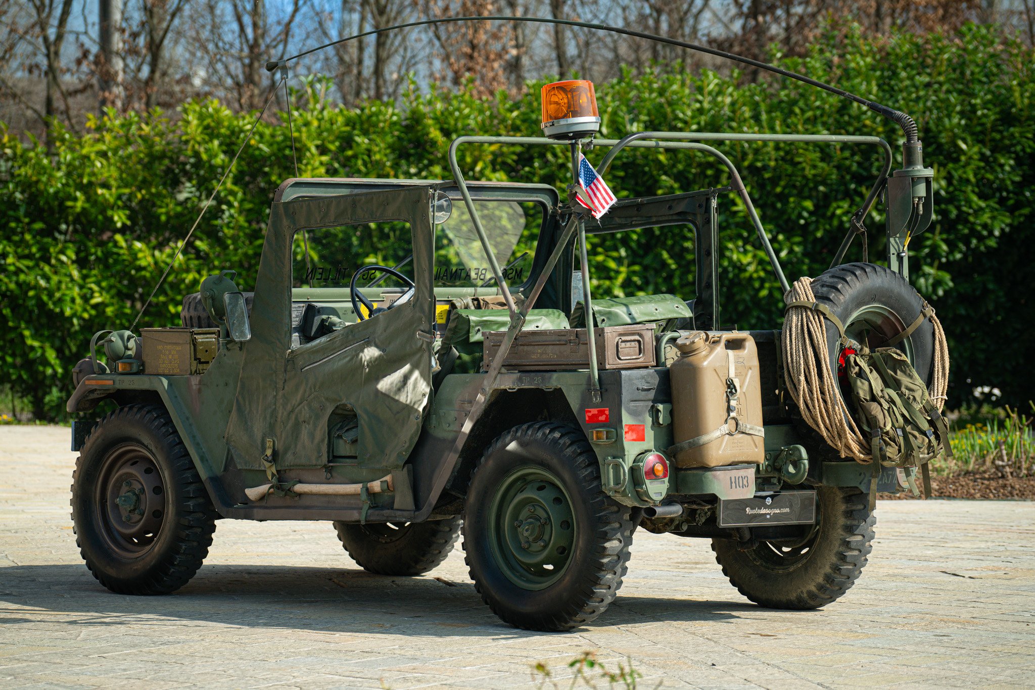 Ford M151\\A2 M.U.T.T. (Military Utility Tactical Truck) 