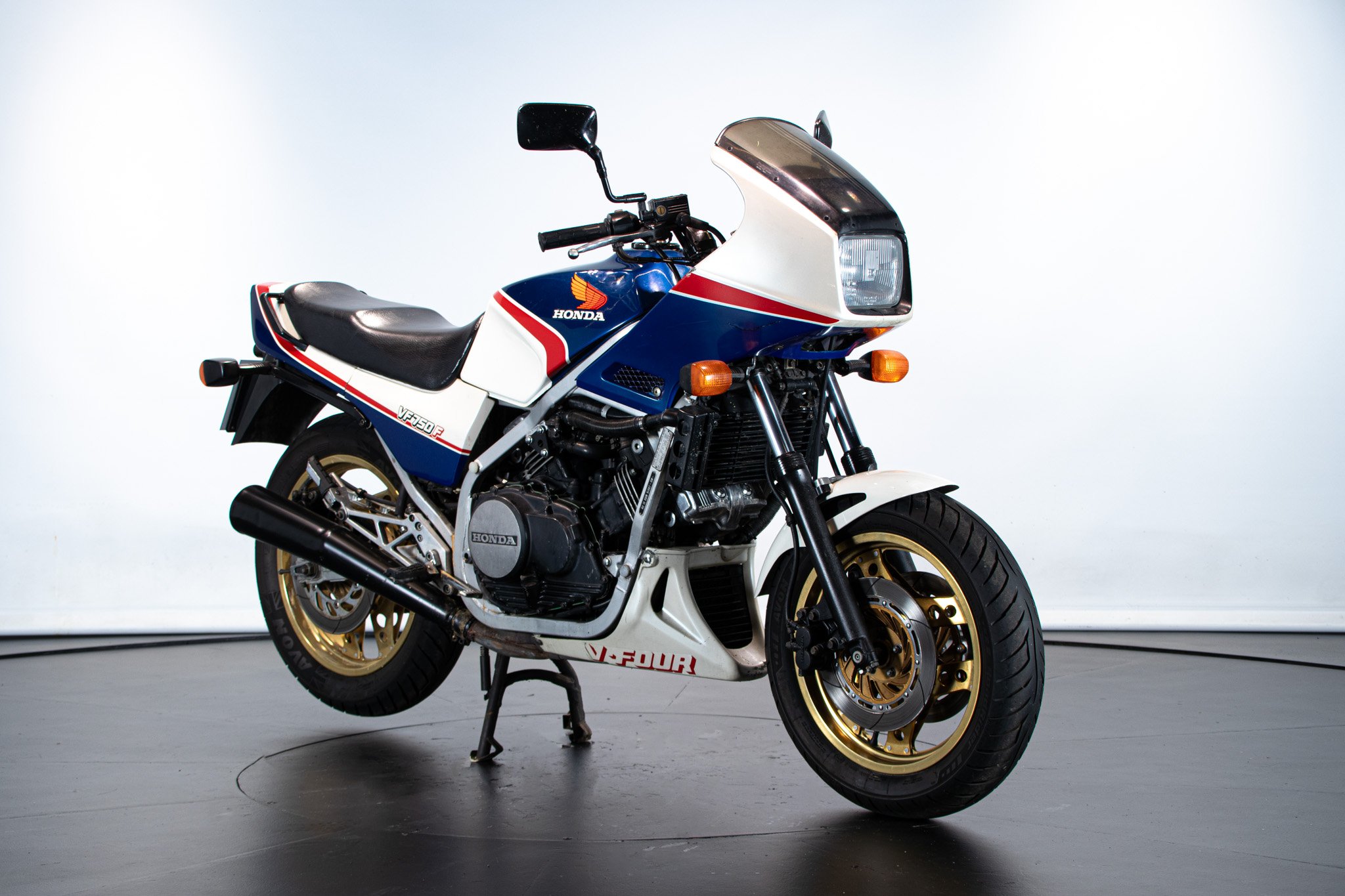 Honda VF 750 F 