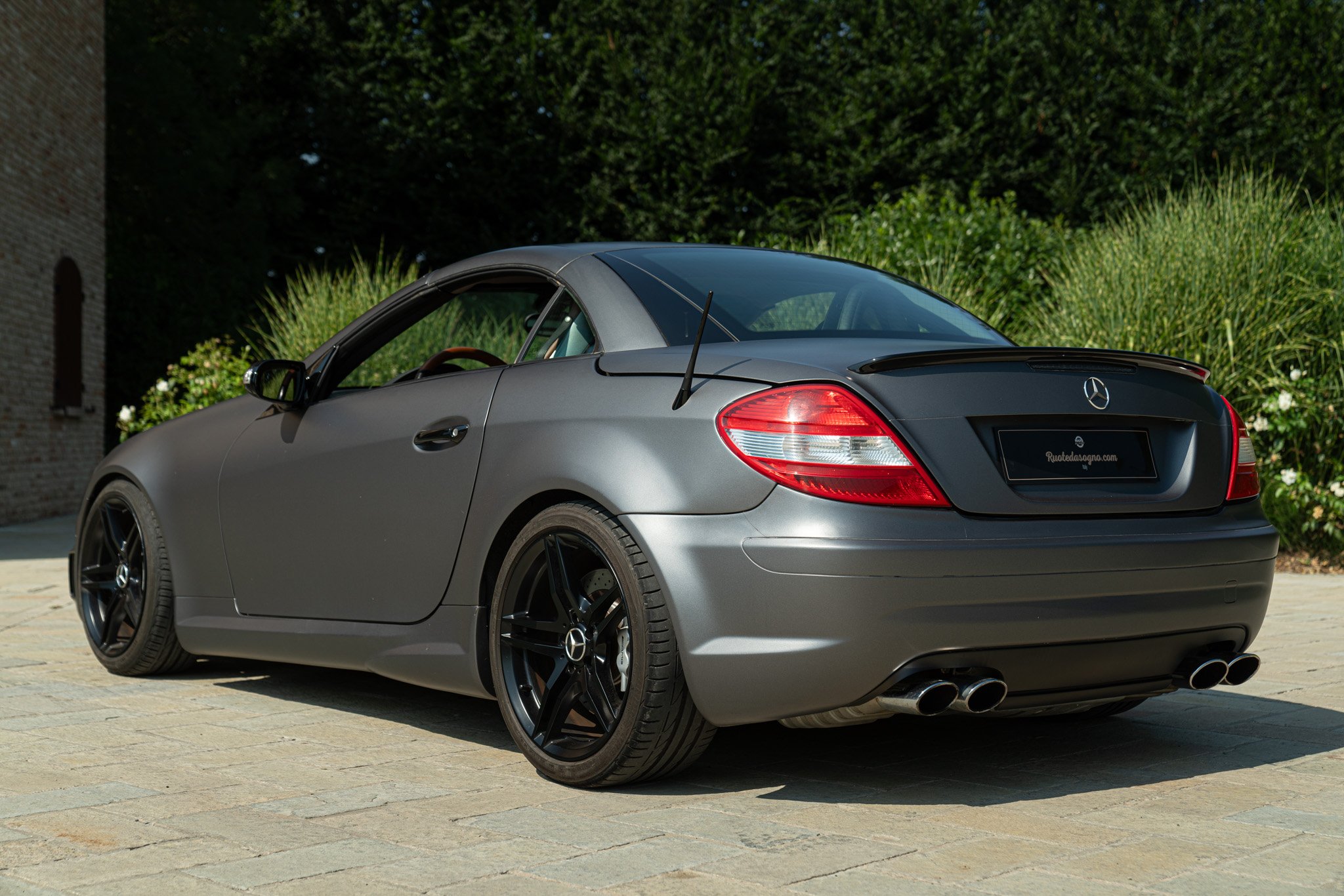 Mercedes Benz SLK 55 AMG 