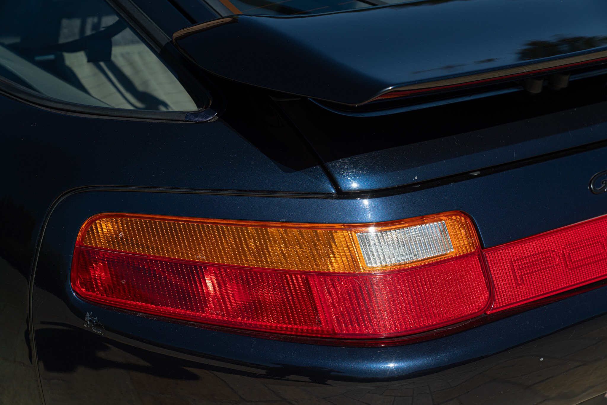 Porsche 928 GTS 