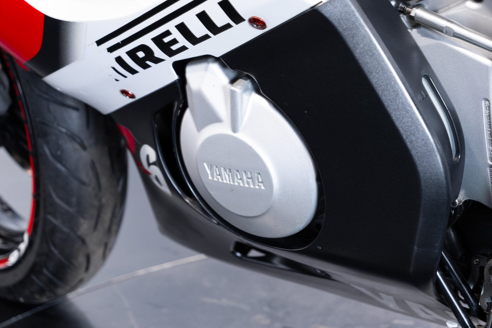 Yamaha YAMAHA R6 