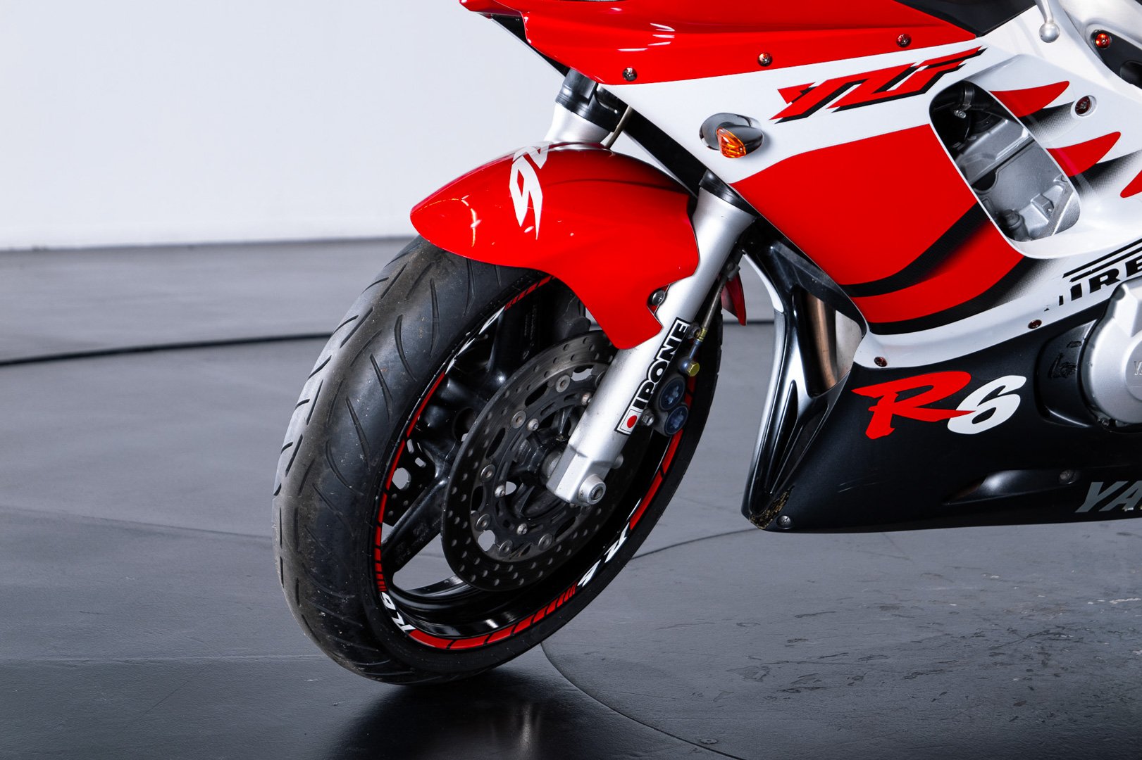 Yamaha YAMAHA R6 
