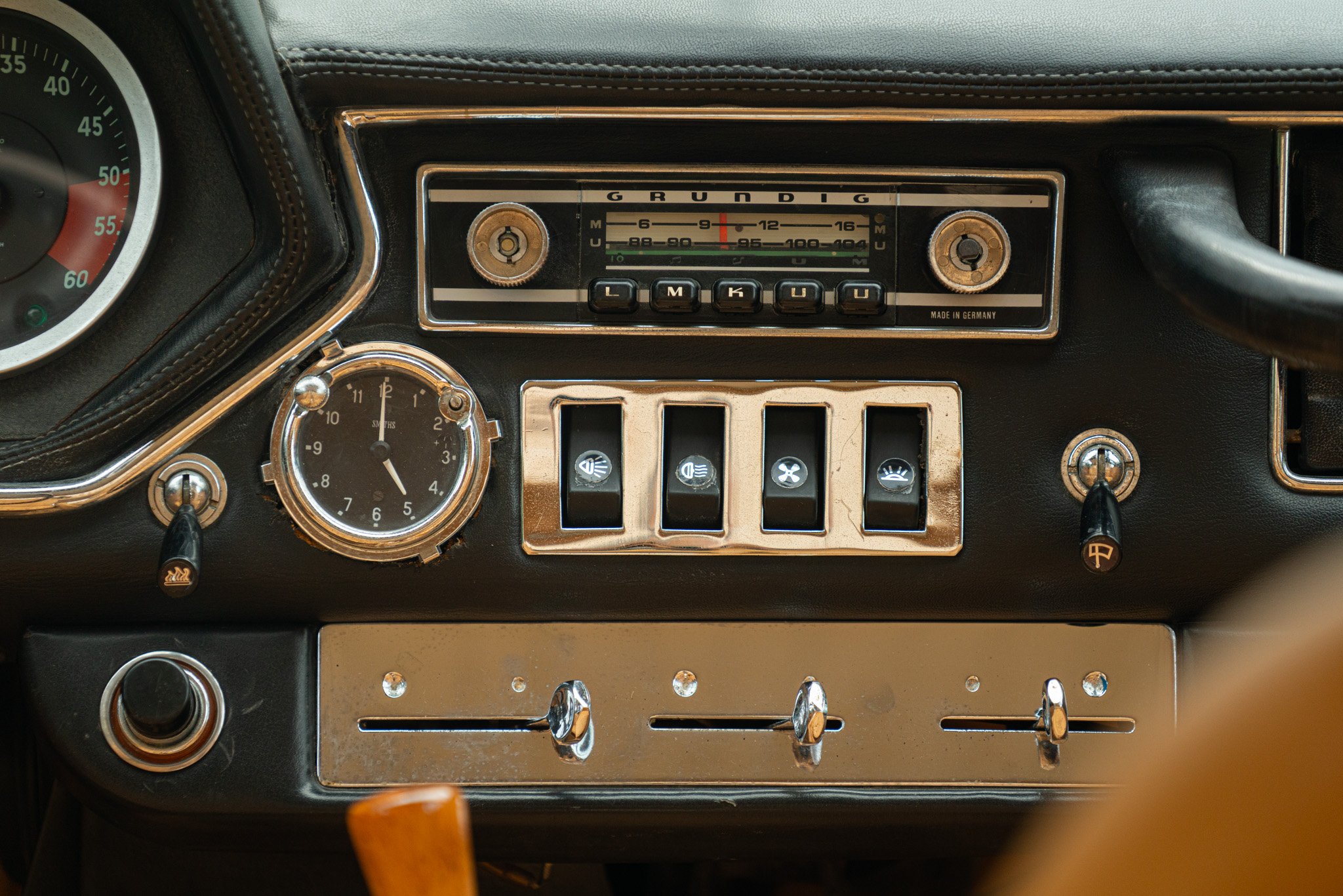 Maserati MISTRAL 3.7 