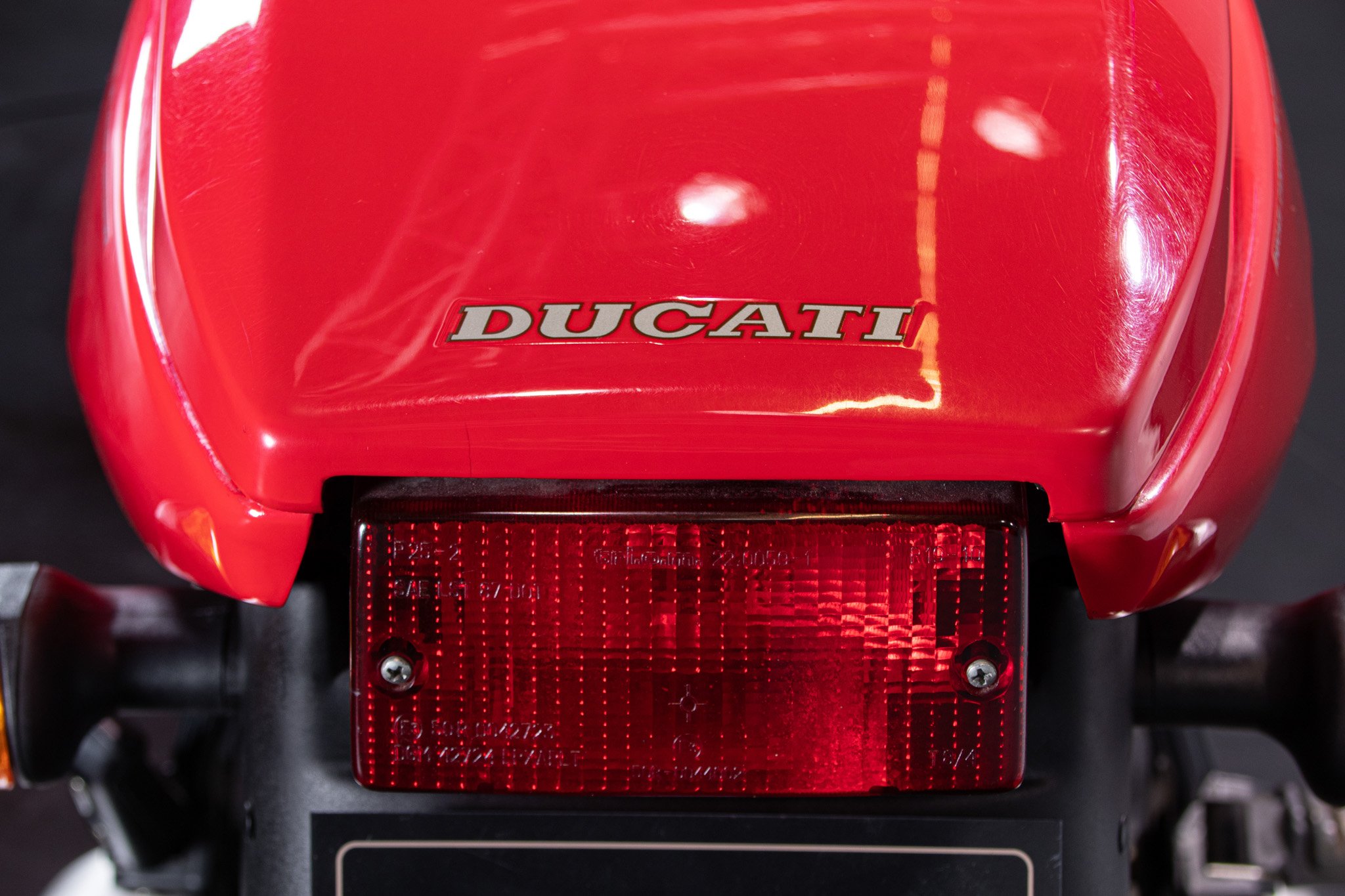Ducati SUPERBIKE 888 DESMOQUATTRO 