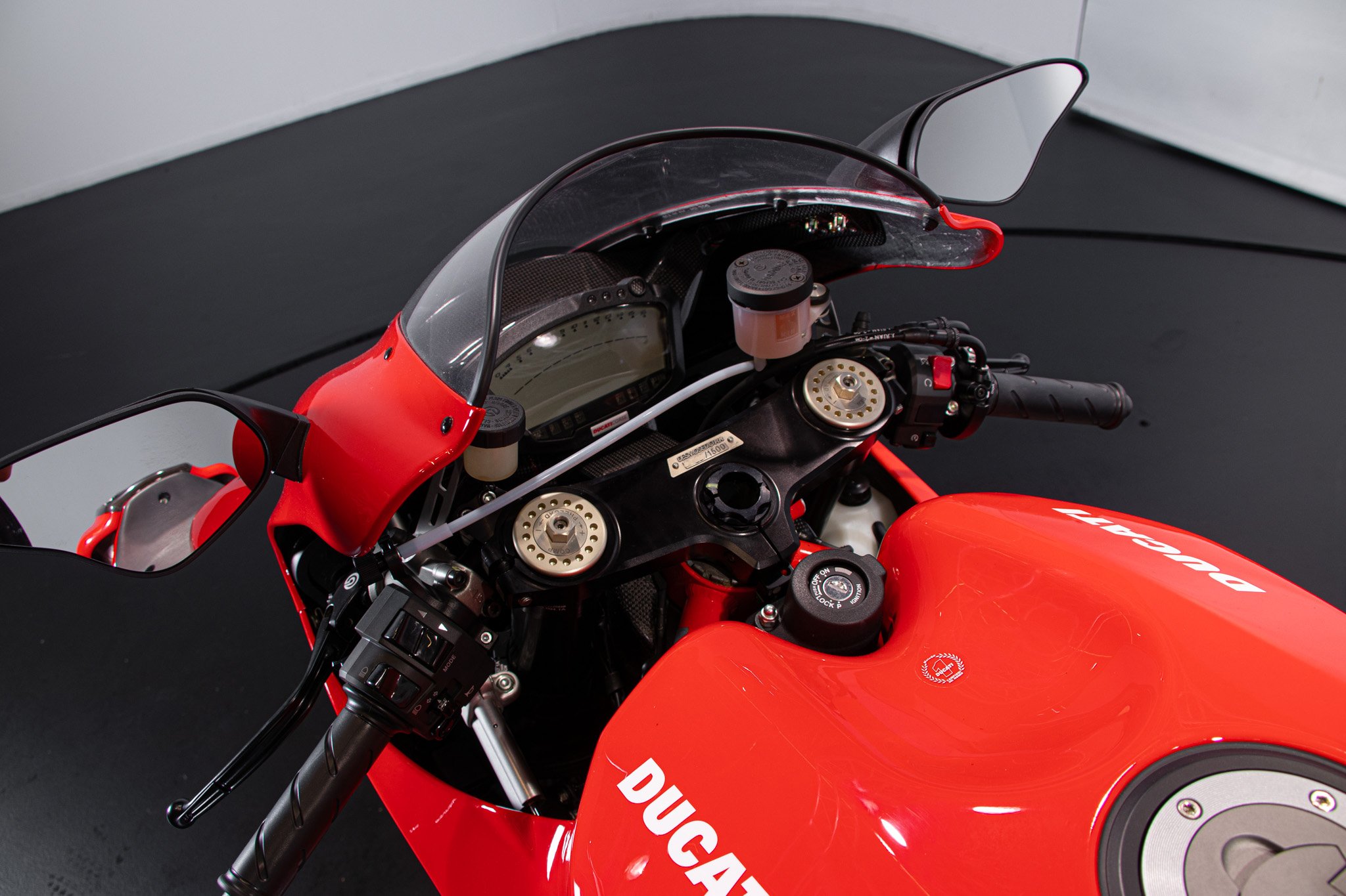 Ducati DESMOSEDICI RR 