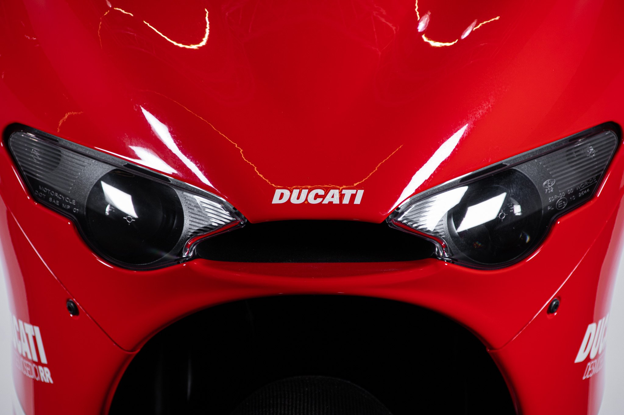 Ducati DESMOSEDICI RR 