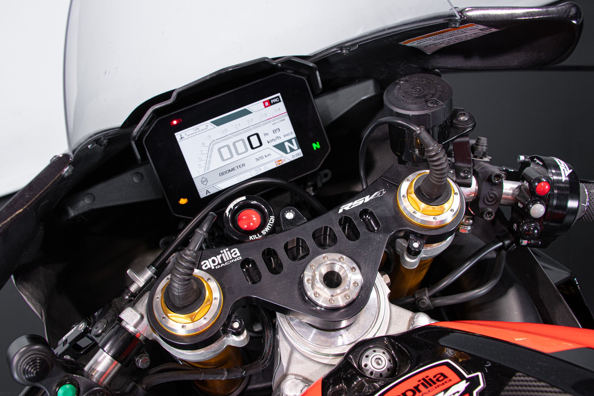 Aprilia RSV4 FACTORY WORKS 