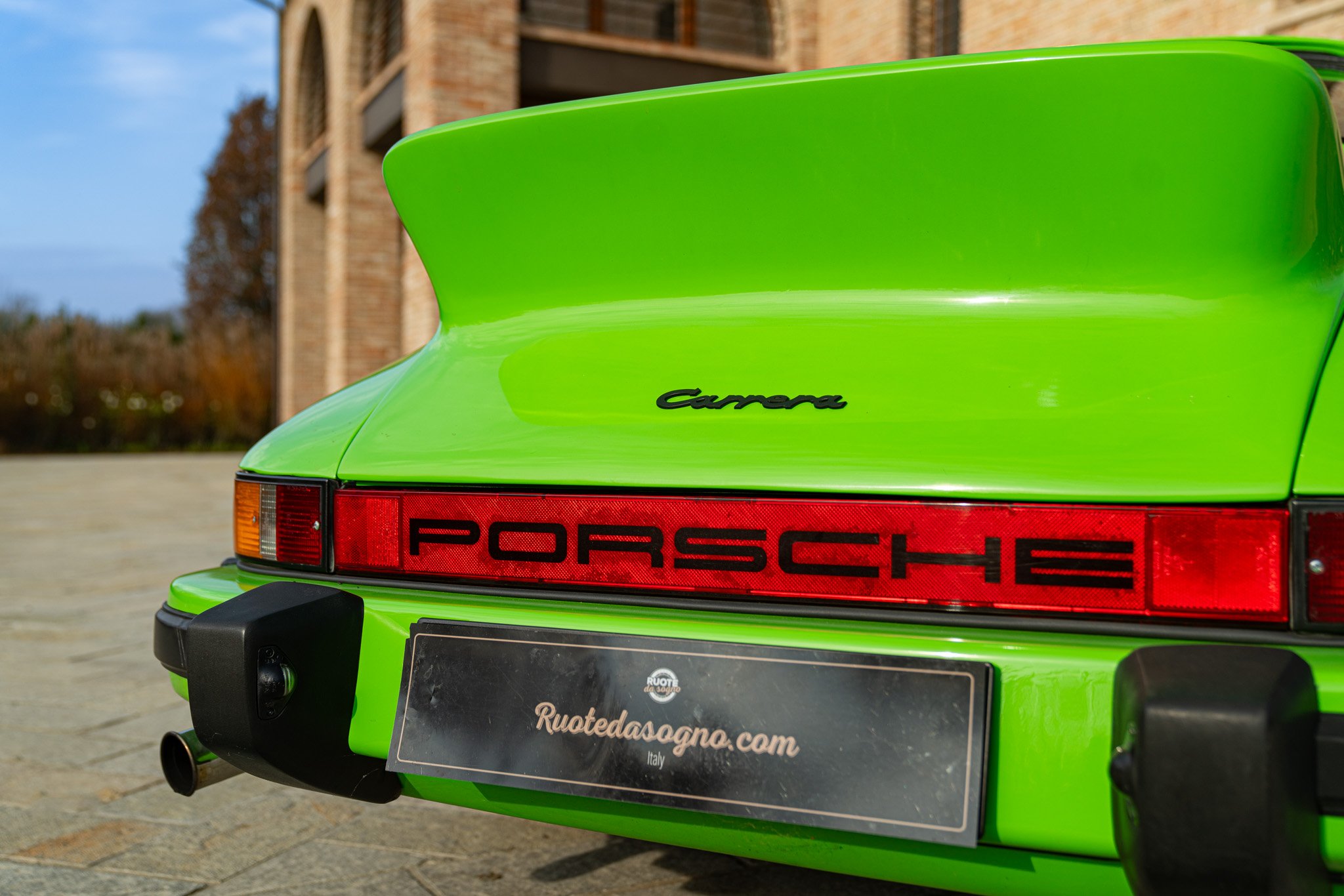 Porsche 911 CARRERA 2.7 