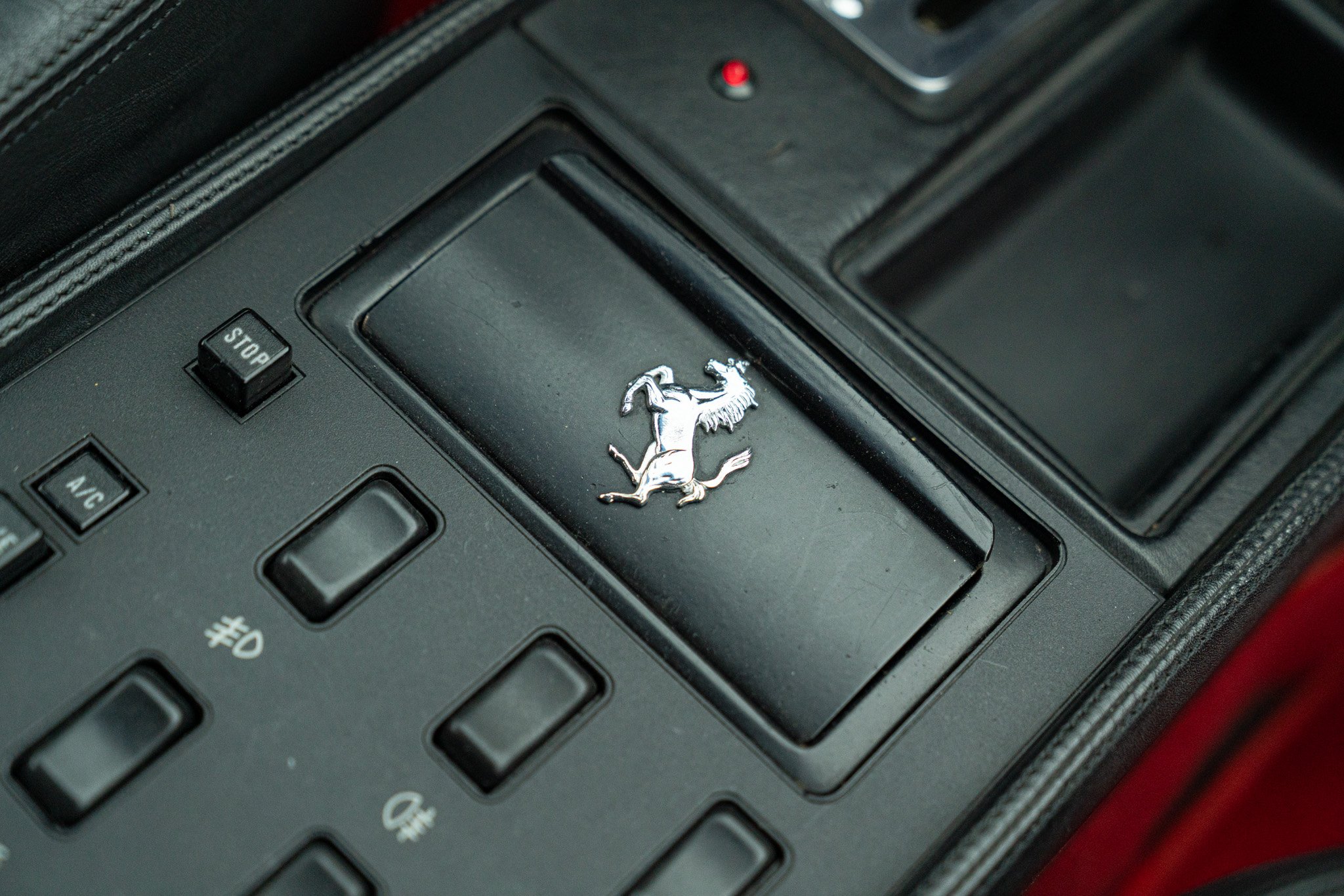 Ferrari MONDIAL T CABRIOLET 