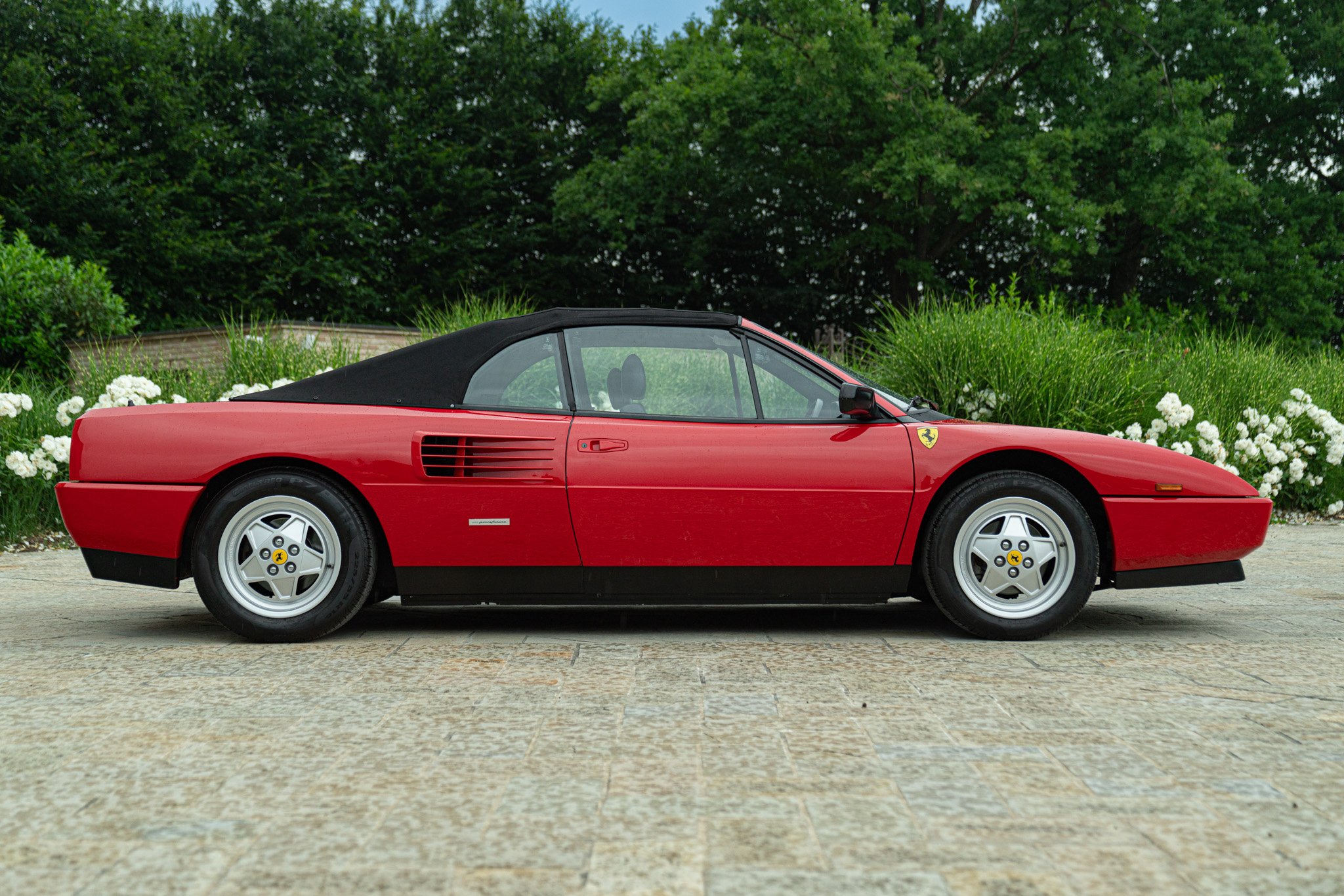Ferrari MONDIAL T CABRIOLET 