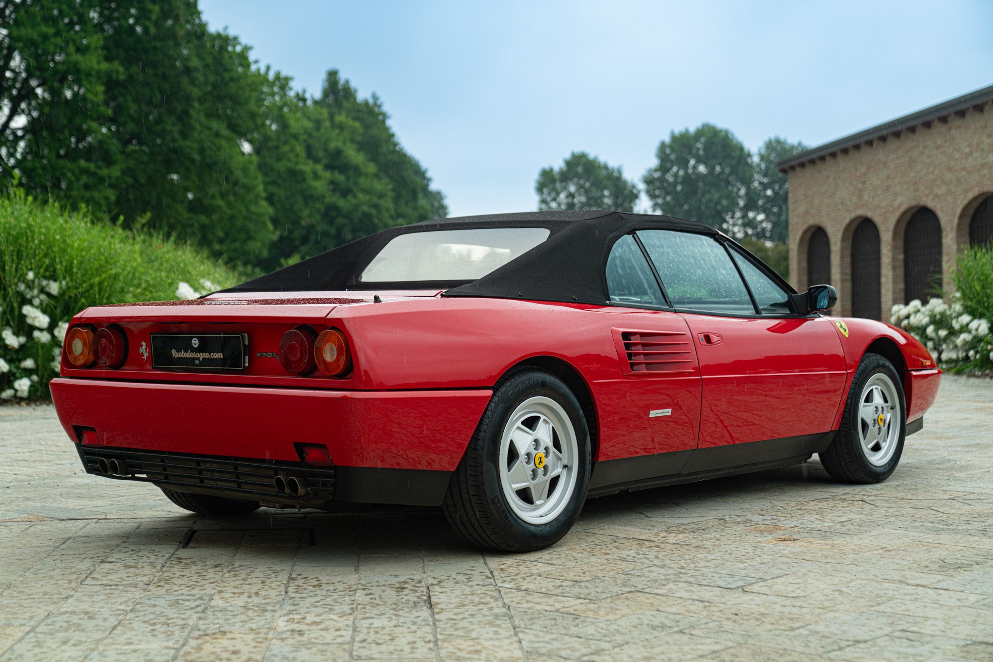Ferrari MONDIAL T CABRIOLET 
