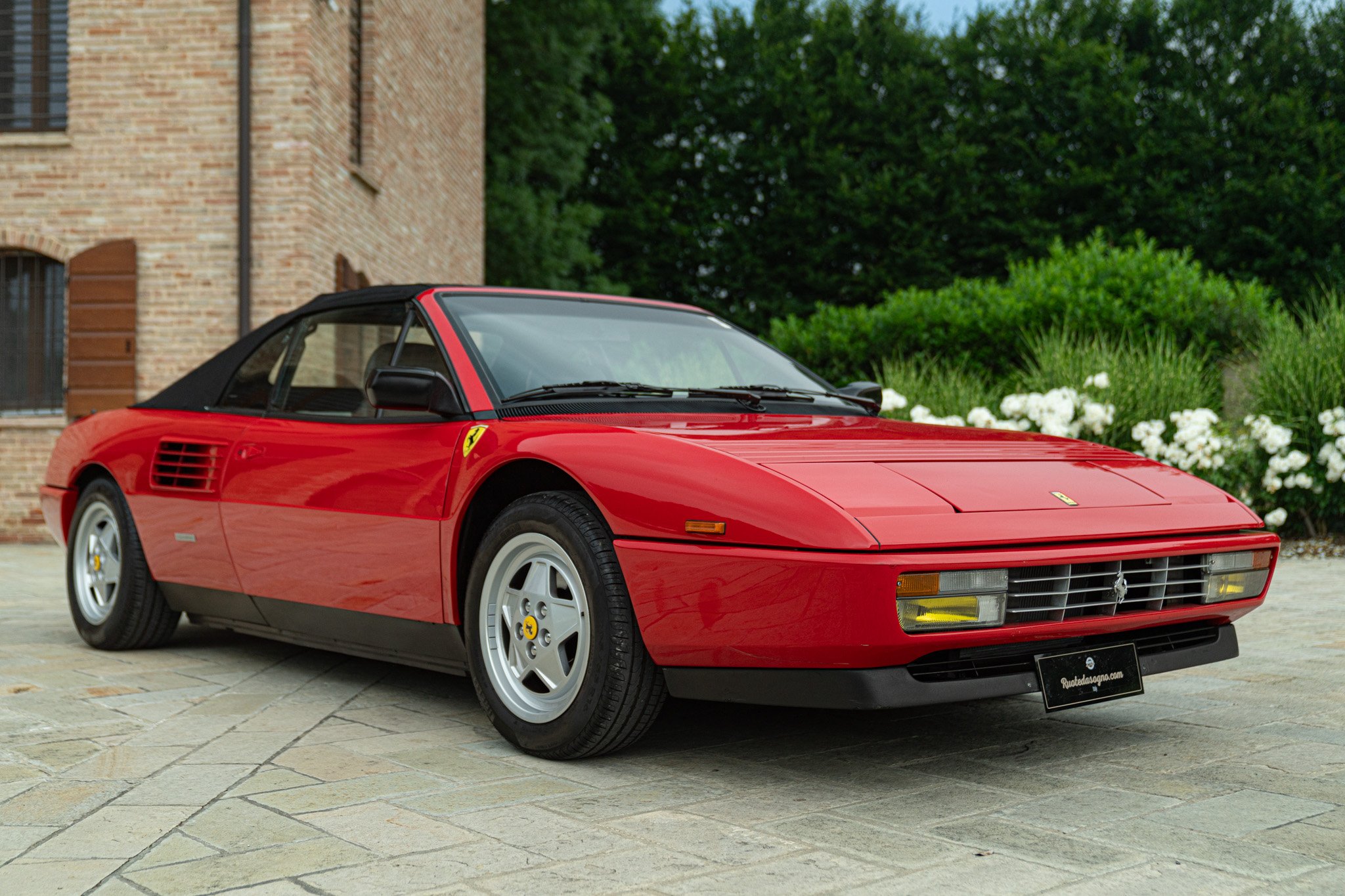 Ferrari MONDIAL T CABRIOLET 