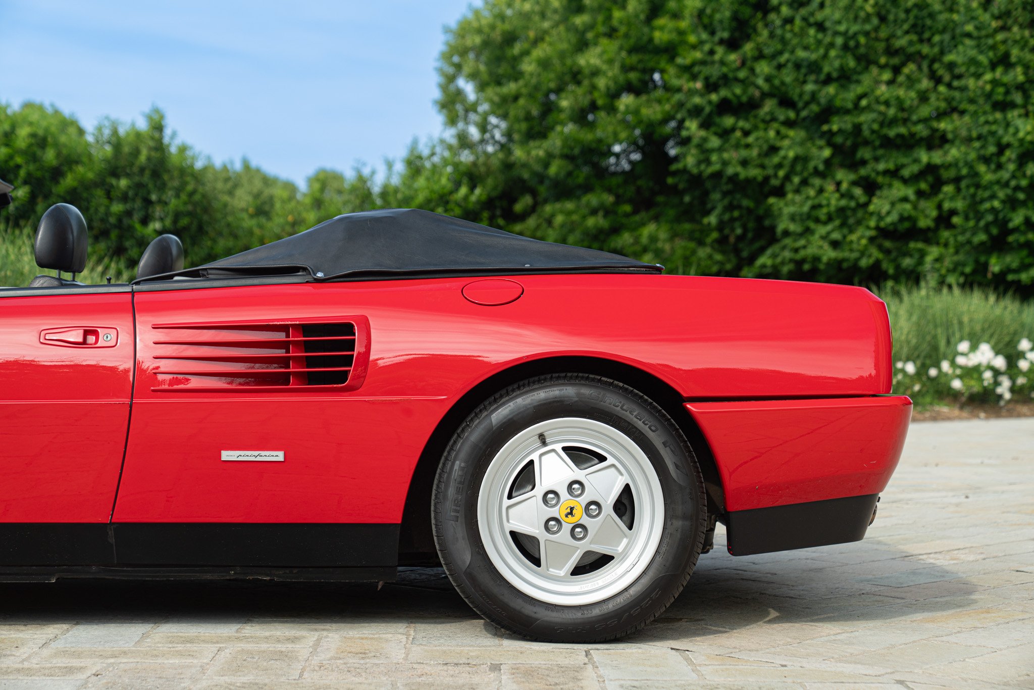 Ferrari MONDIAL T CABRIOLET 