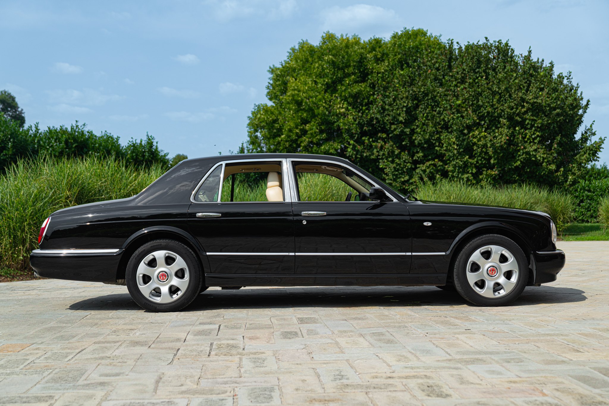 Bentley ARNAGE 