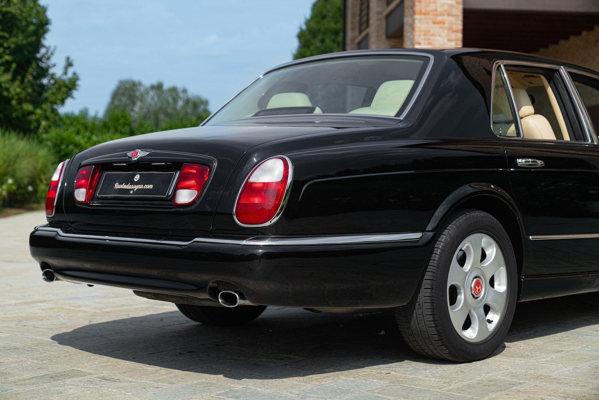 Bentley ARNAGE 