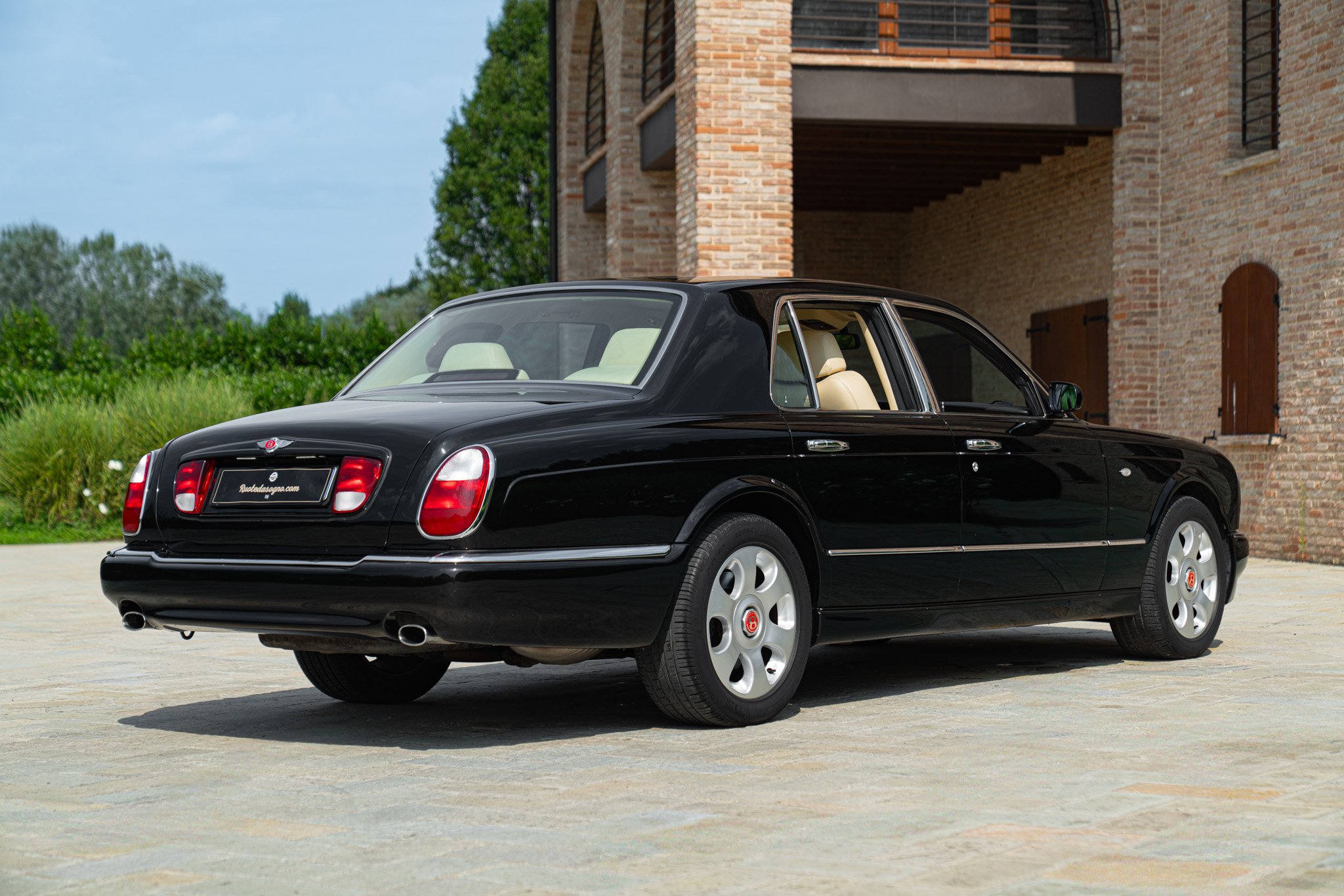 Bentley ARNAGE 