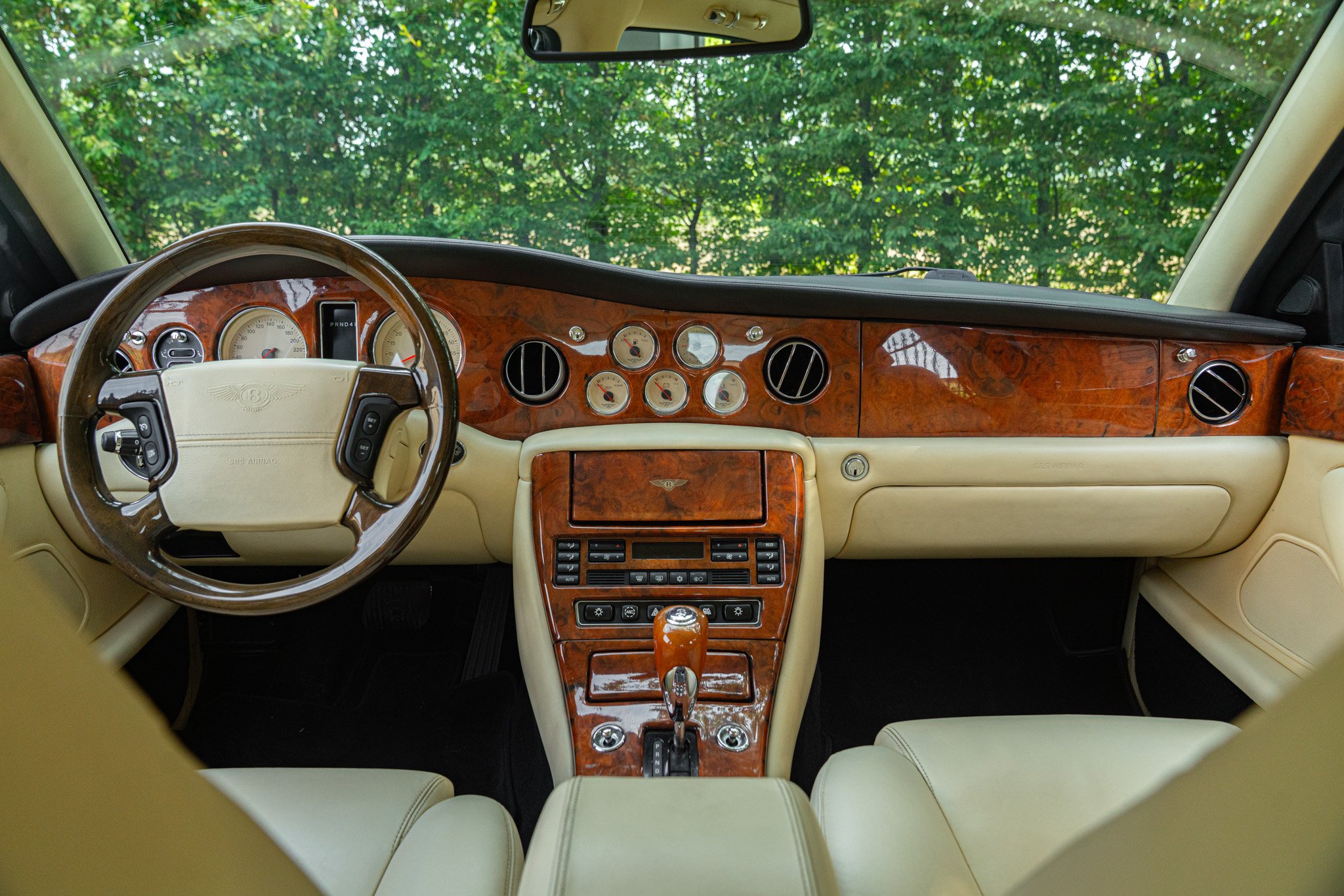 Bentley ARNAGE 
