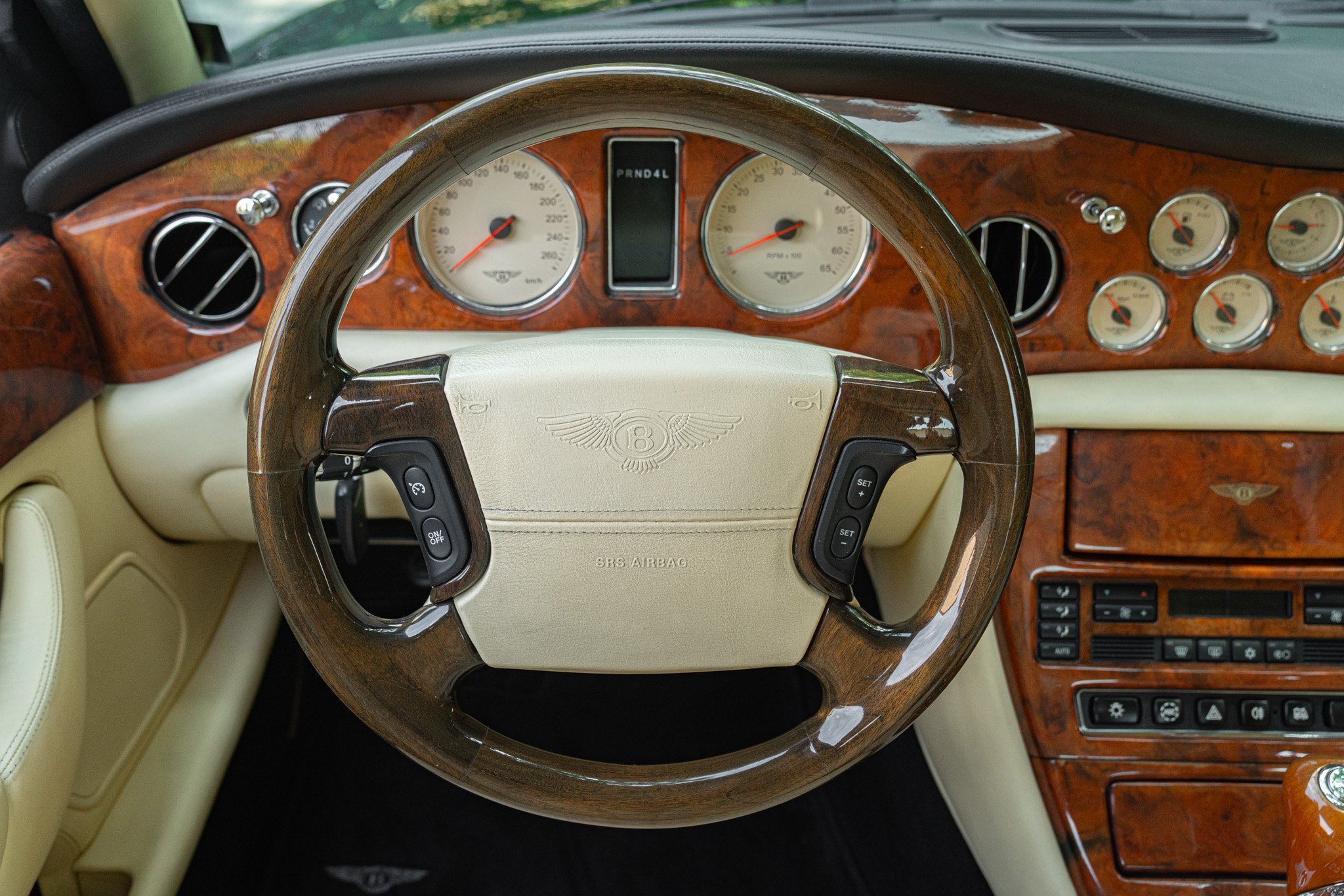 Bentley ARNAGE 