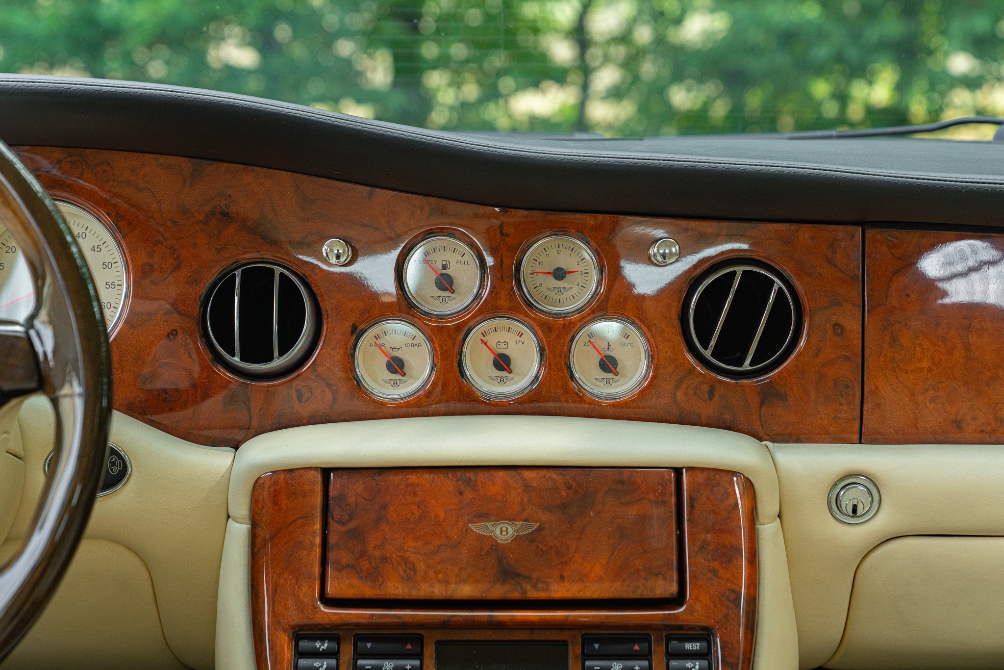 Bentley ARNAGE 