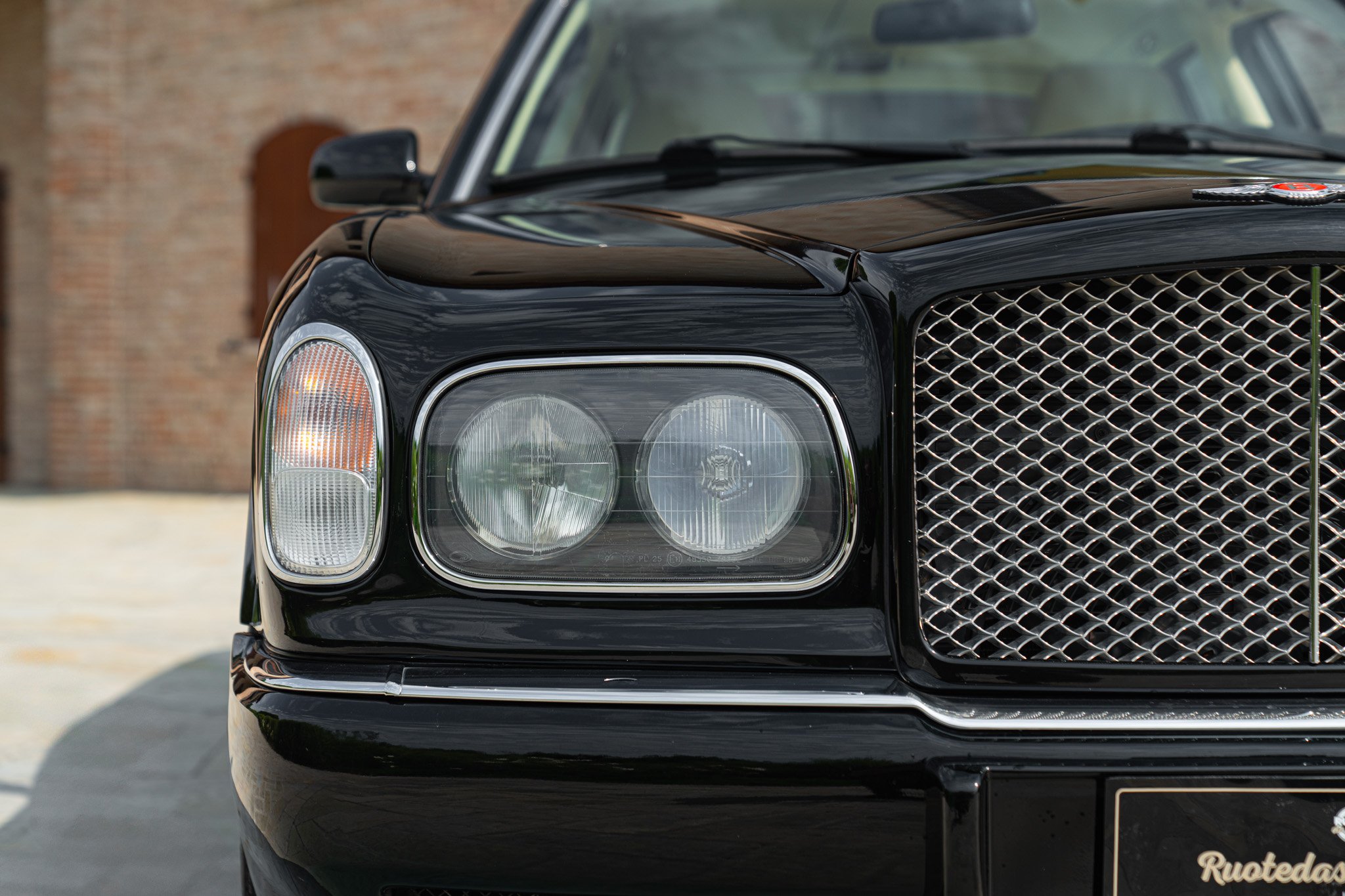Bentley ARNAGE 