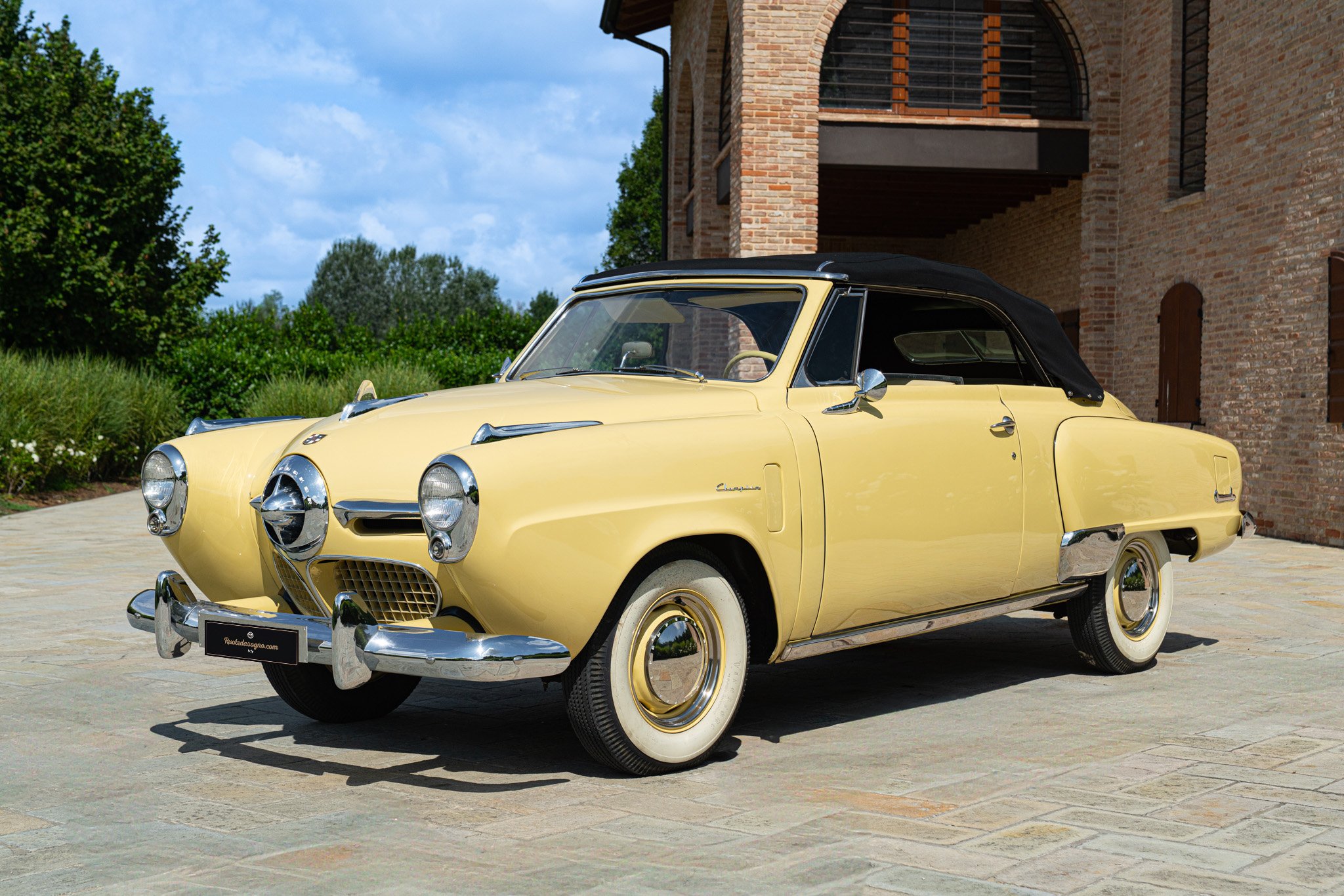 Studebaker CHAMPION REGAL DELUXE CABRIOLET 