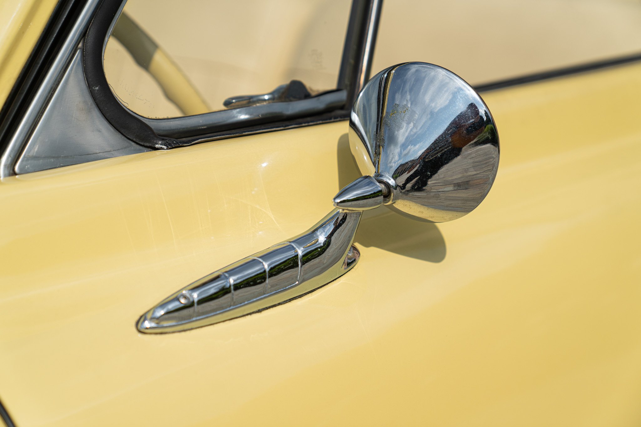 Studebaker CHAMPION REGAL DELUXE CABRIOLET 